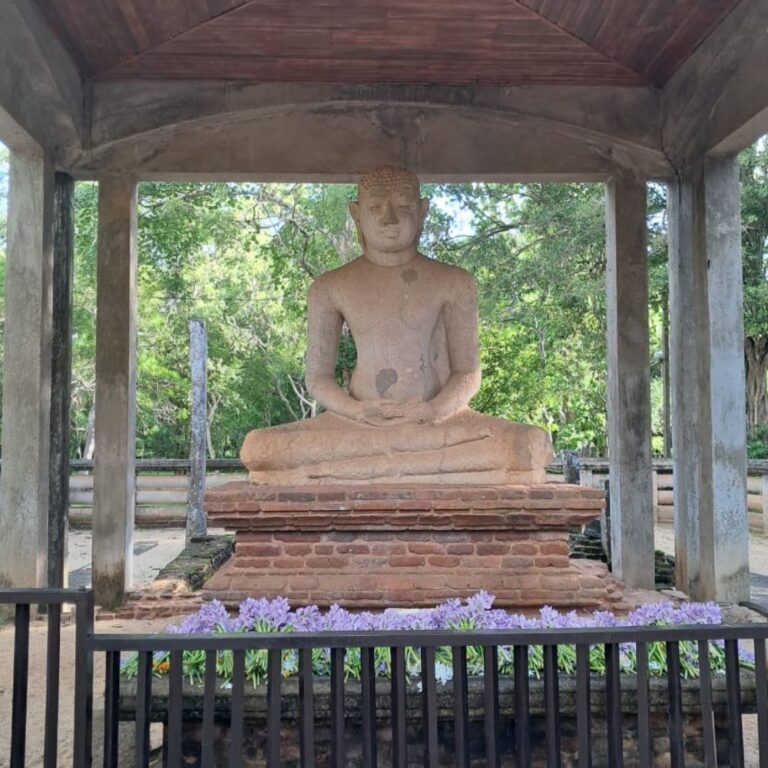 15 Samadhi Buddha Statue
